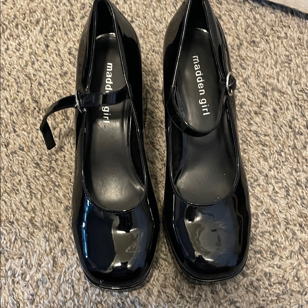 Madden Girl Glossy Black Heels